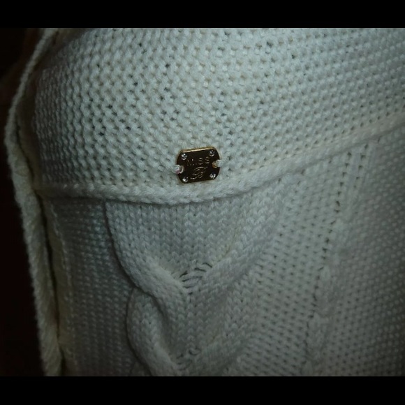 Ms. BLUMARINE 💯authentic wool sweater - Picture 7 of 8